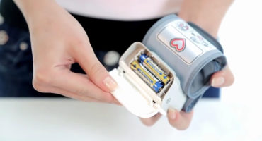 Réparation de tonomètre à faire soi-même: quelles sont les causes de pannes et comment réparer?